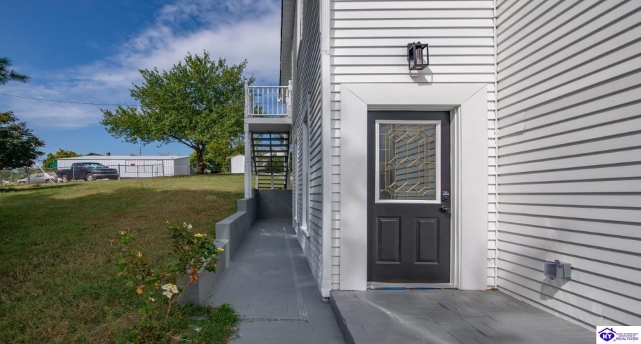 Main Street, Brandenburg, Kentucky 40108, ,6 BathroomsBathrooms,For Sale,Main Street,HK24004535