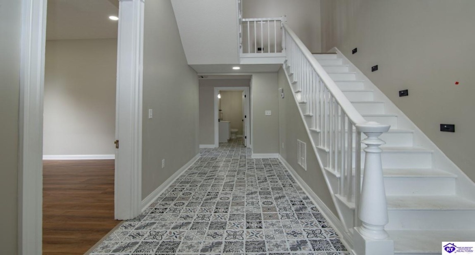 Main Street, Brandenburg, Kentucky 40108, ,6 BathroomsBathrooms,For Sale,Main Street,HK24004535