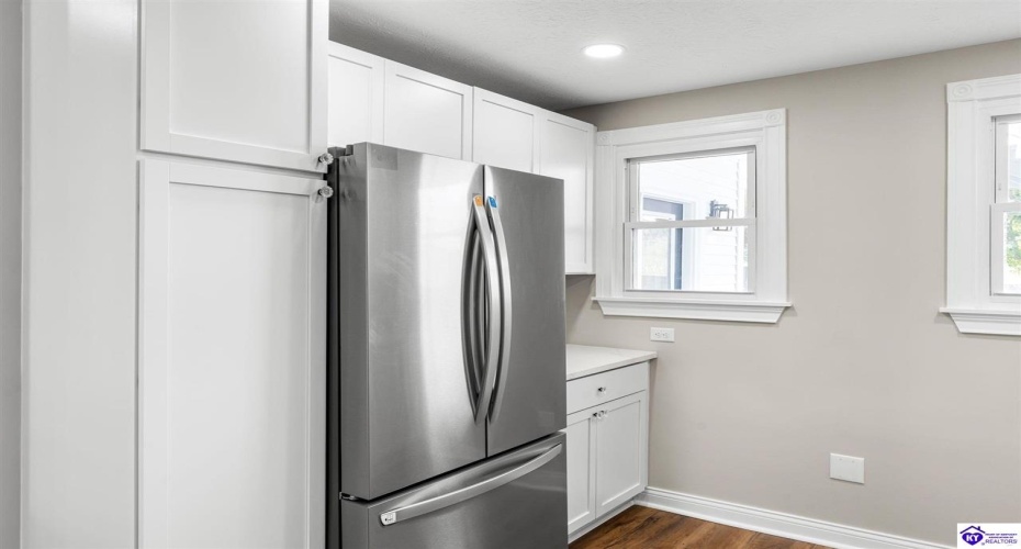 Main Street, Brandenburg, Kentucky 40108, ,6 BathroomsBathrooms,For Sale,Main Street,HK24004535