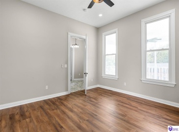 Main Street, Brandenburg, Kentucky 40108, ,6 BathroomsBathrooms,For Sale,Main Street,HK24004535