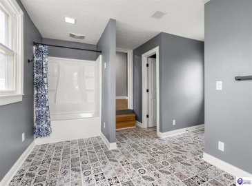 Main Street, Brandenburg, Kentucky 40108, ,6 BathroomsBathrooms,For Sale,Main Street,HK24004535