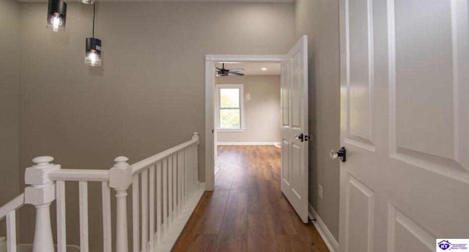 Main Street, Brandenburg, Kentucky 40108, ,6 BathroomsBathrooms,For Sale,Main Street,HK24004535