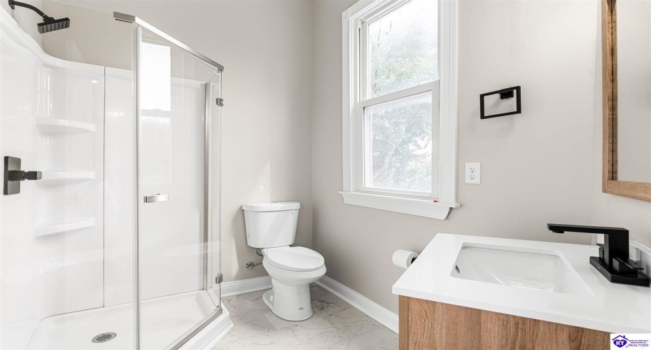 Main Street, Brandenburg, Kentucky 40108, ,6 BathroomsBathrooms,For Sale,Main Street,HK24004535