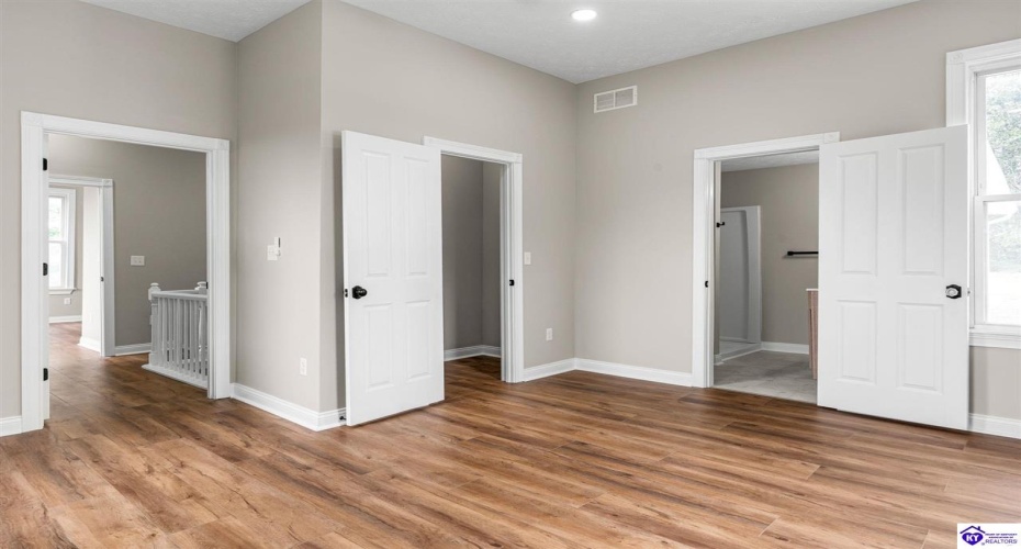 Main Street, Brandenburg, Kentucky 40108, ,6 BathroomsBathrooms,For Sale,Main Street,HK24004535