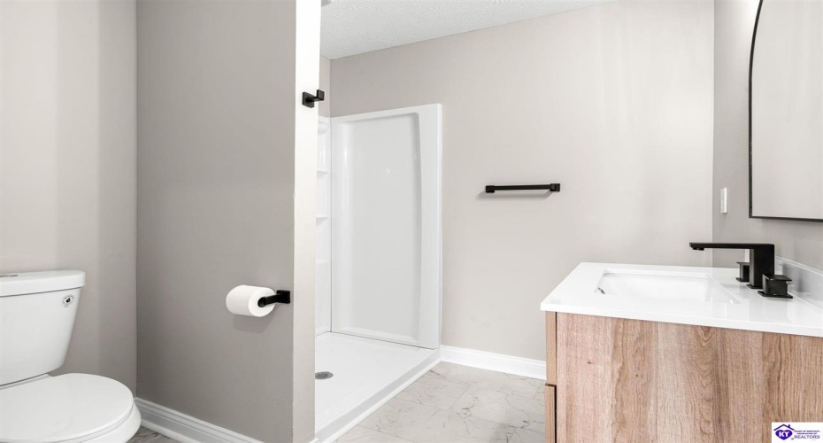 Main Street, Brandenburg, Kentucky 40108, ,6 BathroomsBathrooms,For Sale,Main Street,HK24004535