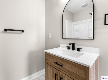 Main Street, Brandenburg, Kentucky 40108, ,6 BathroomsBathrooms,For Sale,Main Street,HK24004535