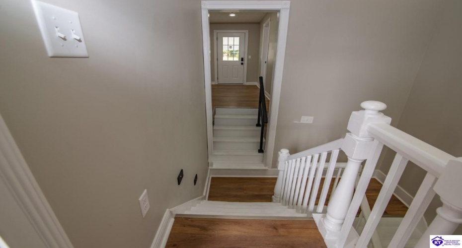 Main Street, Brandenburg, Kentucky 40108, ,6 BathroomsBathrooms,For Sale,Main Street,HK24004535