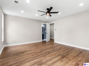 Main Street, Brandenburg, Kentucky 40108, ,6 BathroomsBathrooms,For Sale,Main Street,HK24004535