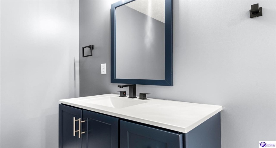 Main Street, Brandenburg, Kentucky 40108, ,6 BathroomsBathrooms,For Sale,Main Street,HK24004535