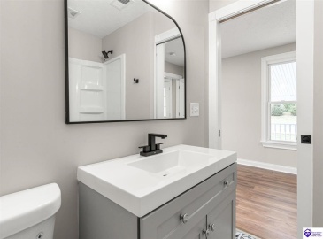 Main Street, Brandenburg, Kentucky 40108, ,6 BathroomsBathrooms,For Sale,Main Street,HK24004535