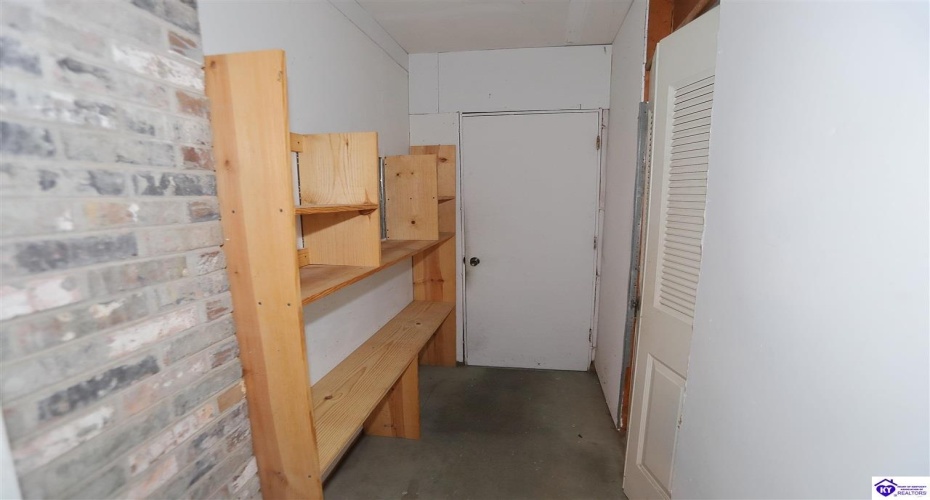 Glenwood Drive, Radcliff, Kentucky 40160, ,2 BathroomsBathrooms,For Sale,Glenwood Drive,HK24004536