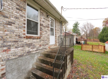 Glenwood Drive, Radcliff, Kentucky 40160, ,2 BathroomsBathrooms,For Sale,Glenwood Drive,HK24004536