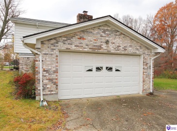 Glenwood Drive, Radcliff, Kentucky 40160, ,2 BathroomsBathrooms,For Sale,Glenwood Drive,HK24004536