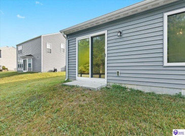 Boulders West Drive, Shepherdsville, Kentucky 42701, ,2 BathroomsBathrooms,For Sale,Boulders West Drive,HK24004537