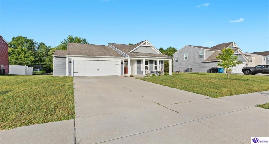 Boulders West Drive, Shepherdsville, Kentucky 42701, ,2 BathroomsBathrooms,For Sale,Boulders West Drive,HK24004537