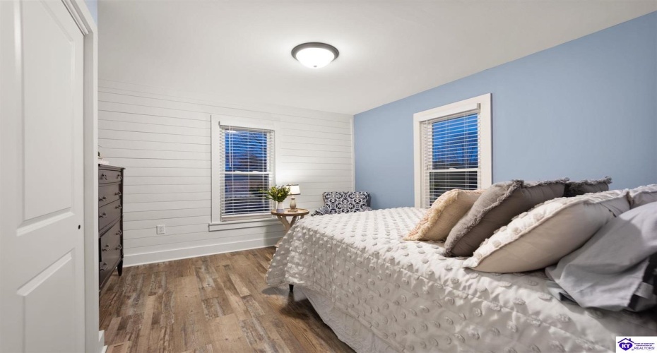 Elam Perkins Road, Greensburg, Kentucky 42743, ,2 BathroomsBathrooms,For Sale,Elam Perkins Road,HK24004538