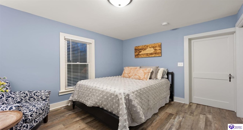 Elam Perkins Road, Greensburg, Kentucky 42743, ,2 BathroomsBathrooms,For Sale,Elam Perkins Road,HK24004538