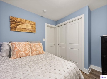 Elam Perkins Road, Greensburg, Kentucky 42743, ,2 BathroomsBathrooms,For Sale,Elam Perkins Road,HK24004538