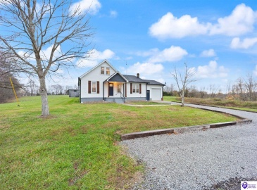 Elam Perkins Road, Greensburg, Kentucky 42743, ,2 BathroomsBathrooms,For Sale,Elam Perkins Road,HK24004538