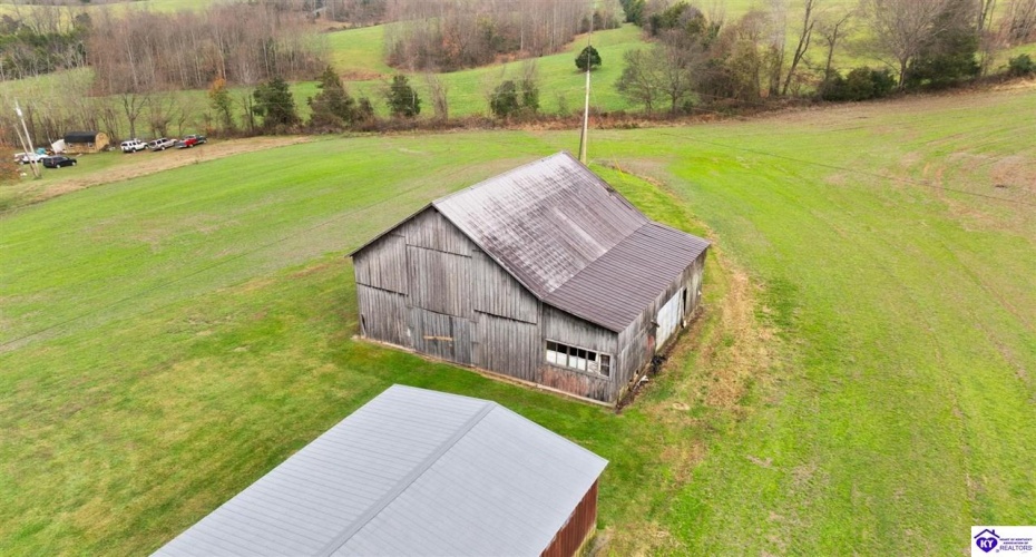 Elam Perkins Road, Greensburg, Kentucky 42743, ,2 BathroomsBathrooms,For Sale,Elam Perkins Road,HK24004538