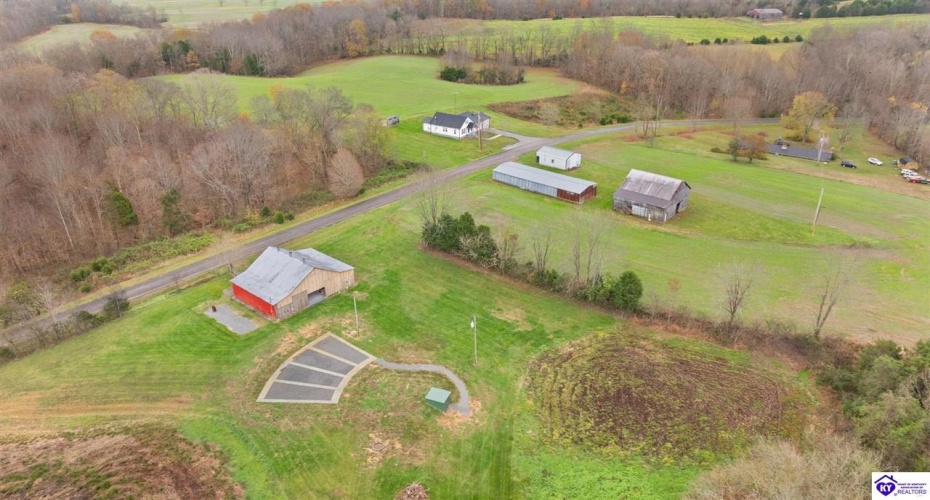 Elam Perkins Road, Greensburg, Kentucky 42743, ,2 BathroomsBathrooms,For Sale,Elam Perkins Road,HK24004538