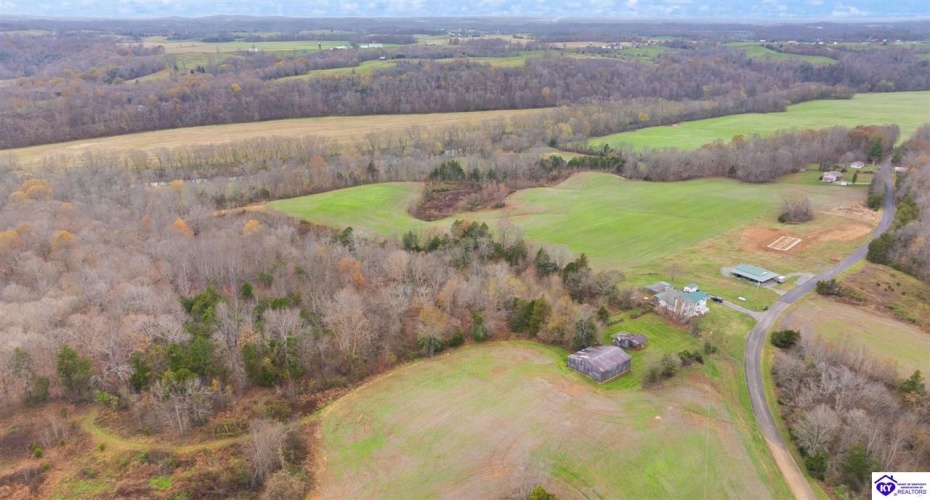 Elam Perkins Road, Greensburg, Kentucky 42743, ,2 BathroomsBathrooms,For Sale,Elam Perkins Road,HK24004538