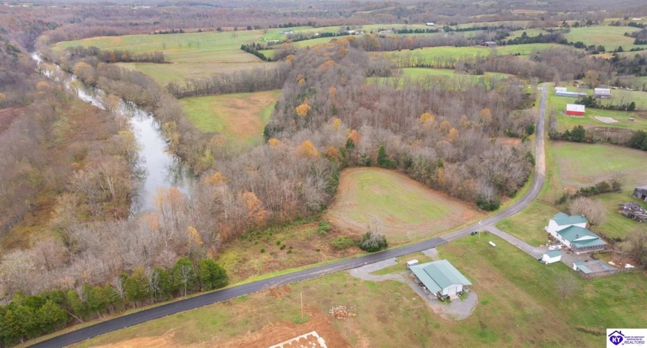 Elam Perkins Road, Greensburg, Kentucky 42743, ,2 BathroomsBathrooms,For Sale,Elam Perkins Road,HK24004538