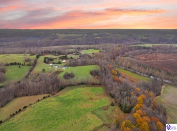 Elam Perkins Road, Greensburg, Kentucky 42743, ,2 BathroomsBathrooms,For Sale,Elam Perkins Road,HK24004538