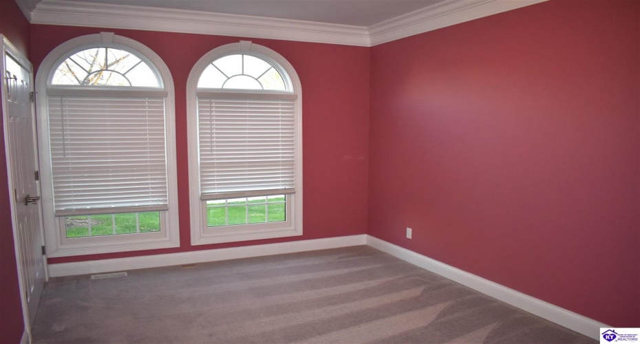 Evergreen Garden, Elizabethtown, Kentucky 42701, ,3 BathroomsBathrooms,For Sale,Evergreen Garden,HK24004541