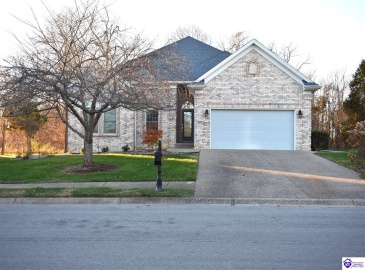 Evergreen Garden, Elizabethtown, Kentucky 42701, ,3 BathroomsBathrooms,For Sale,Evergreen Garden,HK24004541