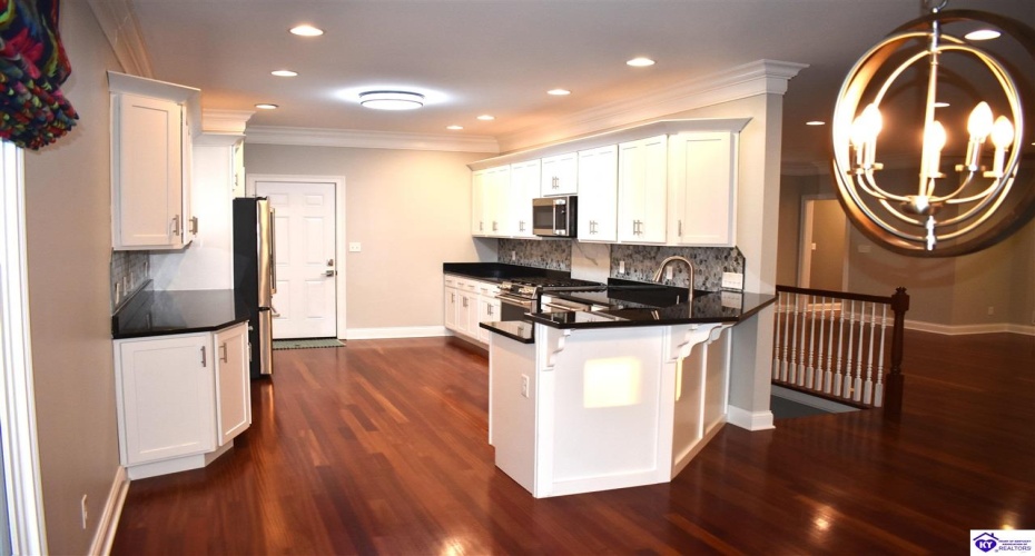 Evergreen Garden, Elizabethtown, Kentucky 42701, ,3 BathroomsBathrooms,For Sale,Evergreen Garden,HK24004541