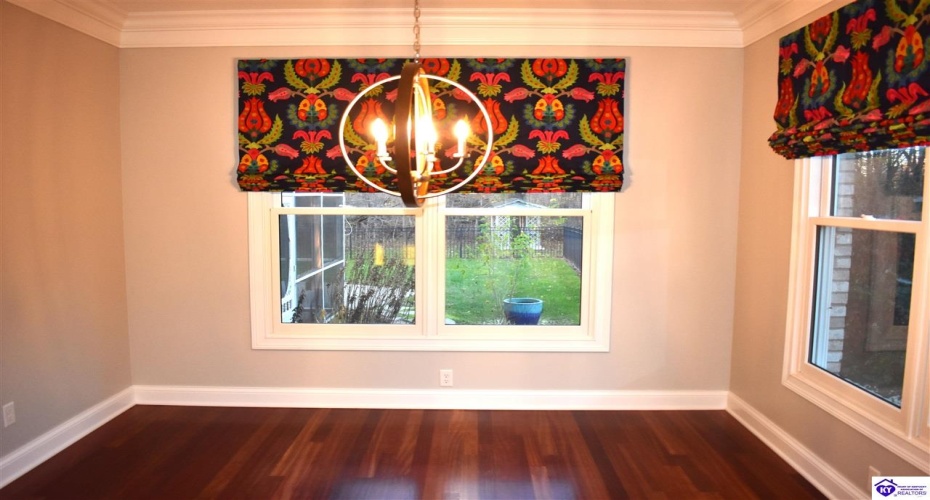 Evergreen Garden, Elizabethtown, Kentucky 42701, ,3 BathroomsBathrooms,For Sale,Evergreen Garden,HK24004541