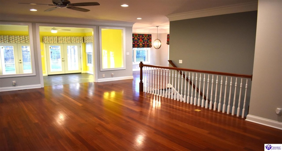 Evergreen Garden, Elizabethtown, Kentucky 42701, ,3 BathroomsBathrooms,For Sale,Evergreen Garden,HK24004541