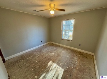 Bowman Street, Campbellsville, Kentucky 42718, ,1 BathroomBathrooms,For Sale,Bowman Street,HK24004543