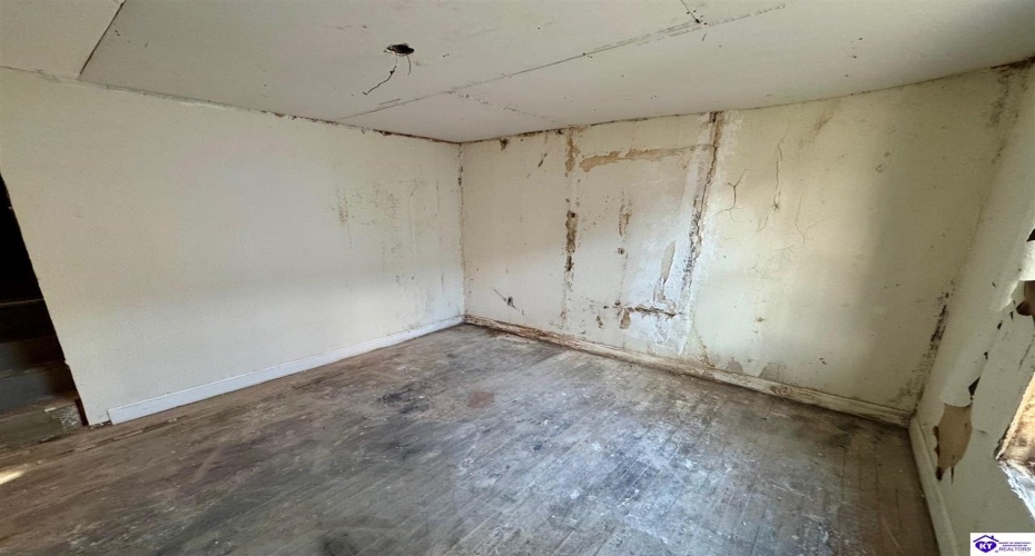 Bowman Street, Campbellsville, Kentucky 42718, ,1 BathroomBathrooms,For Sale,Bowman Street,HK24004543