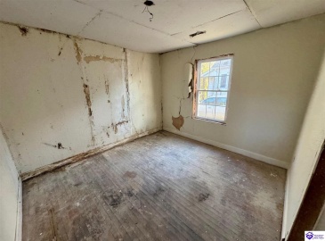 Bowman Street, Campbellsville, Kentucky 42718, ,1 BathroomBathrooms,For Sale,Bowman Street,HK24004543