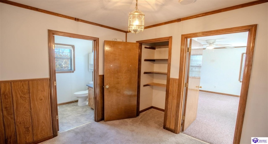 Terrace Drive, Radcliff, Kentucky 40160, ,3 BathroomsBathrooms,For Sale,Terrace Drive,HK24004544