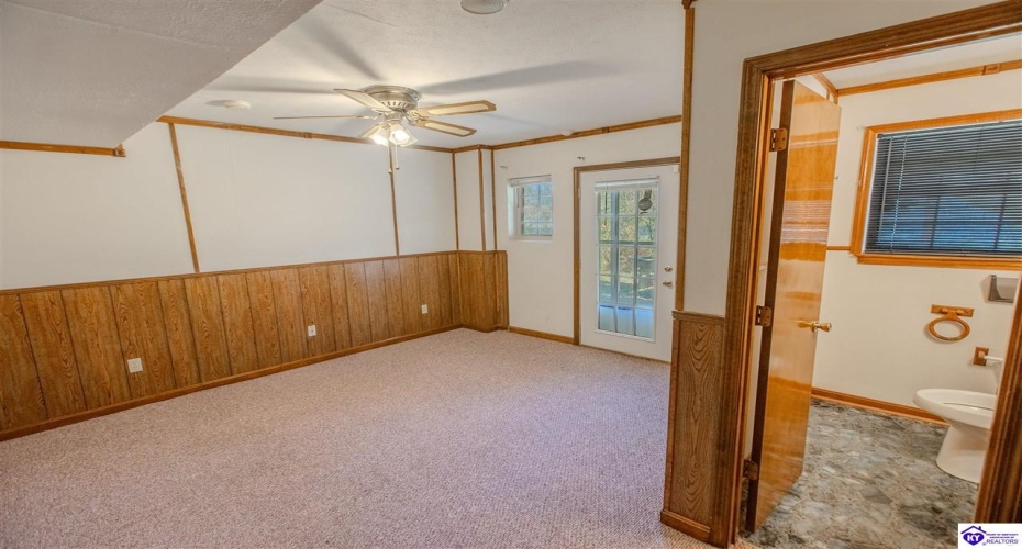 with outside access and bathroom