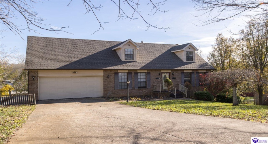 Terrace Drive, Radcliff, Kentucky 40160, ,3 BathroomsBathrooms,For Sale,Terrace Drive,HK24004544