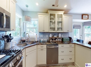 Overlook Terrace, Brandenburg, Kentucky 40108, ,2 BathroomsBathrooms,For Sale,Overlook Terrace,HK24004548