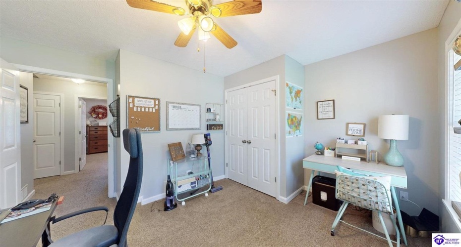 Overlook Terrace, Brandenburg, Kentucky 40108, ,2 BathroomsBathrooms,For Sale,Overlook Terrace,HK24004548