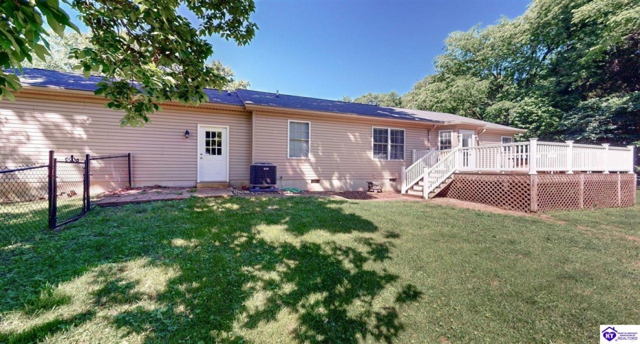 Overlook Terrace, Brandenburg, Kentucky 40108, ,2 BathroomsBathrooms,For Sale,Overlook Terrace,HK24004548