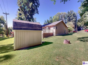 Overlook Terrace, Brandenburg, Kentucky 40108, ,2 BathroomsBathrooms,For Sale,Overlook Terrace,HK24004548