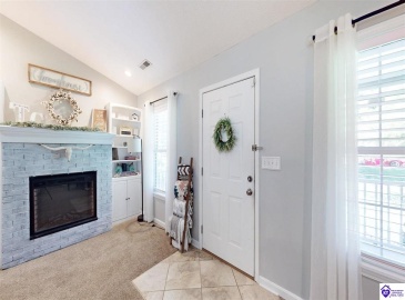 Overlook Terrace, Brandenburg, Kentucky 40108, ,2 BathroomsBathrooms,For Sale,Overlook Terrace,HK24004548