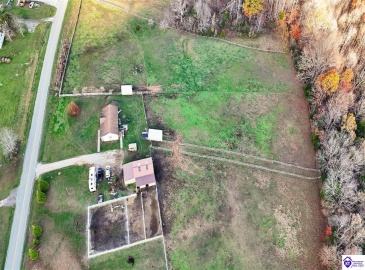 Salt River Road, Eastview, Kentucky 42732, ,3 BathroomsBathrooms,For Sale,Salt River Road,HK24004549