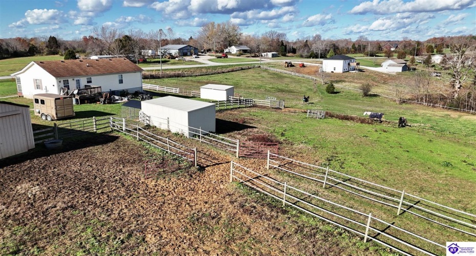 Salt River Road, Eastview, Kentucky 42732, ,3 BathroomsBathrooms,For Sale,Salt River Road,HK24004549