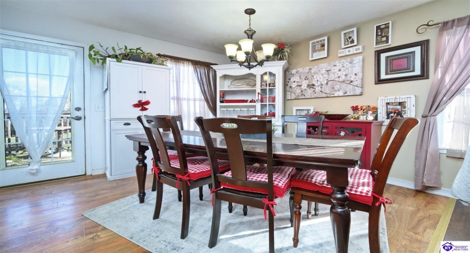 Salt River Road, Eastview, Kentucky 42732, ,3 BathroomsBathrooms,For Sale,Salt River Road,HK24004549