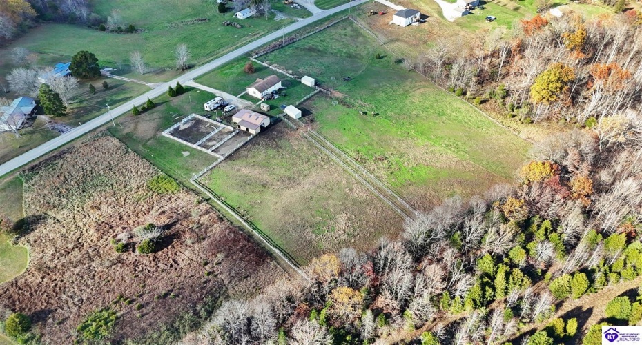 Salt River Road, Eastview, Kentucky 42732, ,3 BathroomsBathrooms,For Sale,Salt River Road,HK24004549