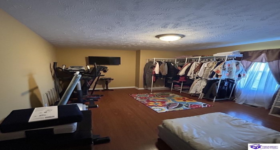 Salt River Road, Eastview, Kentucky 42732, ,3 BathroomsBathrooms,For Sale,Salt River Road,HK24004549