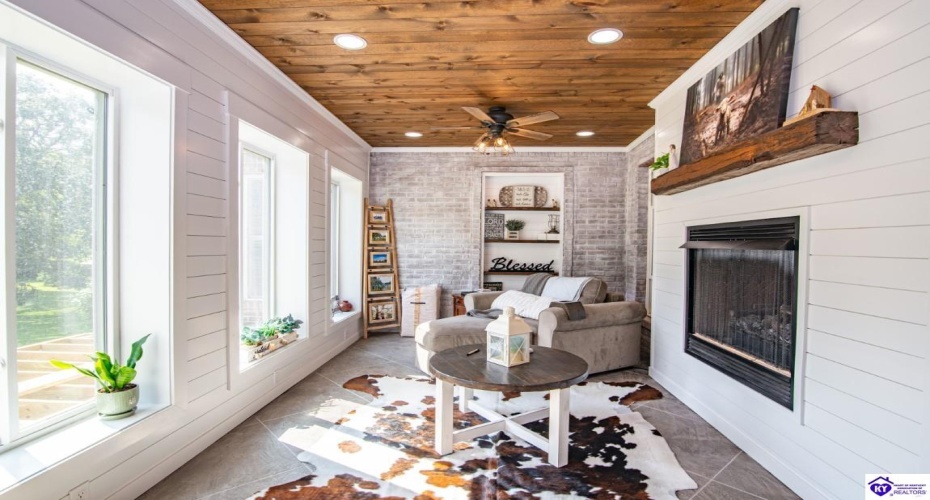 Sonora Hardin Springs Road, Eastview, Kentucky 42732, ,4 BathroomsBathrooms,For Sale,Sonora Hardin Springs Road,HK24004551